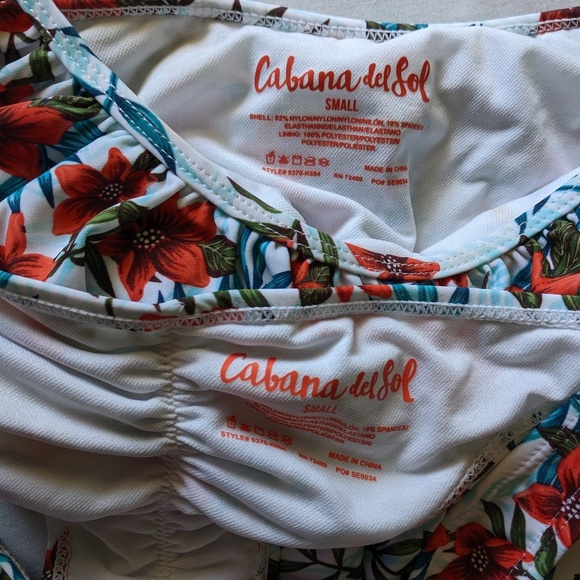 Cabana Del Sol Get Wavy Off Shoulder Bikini Set - Picture 2 of 8